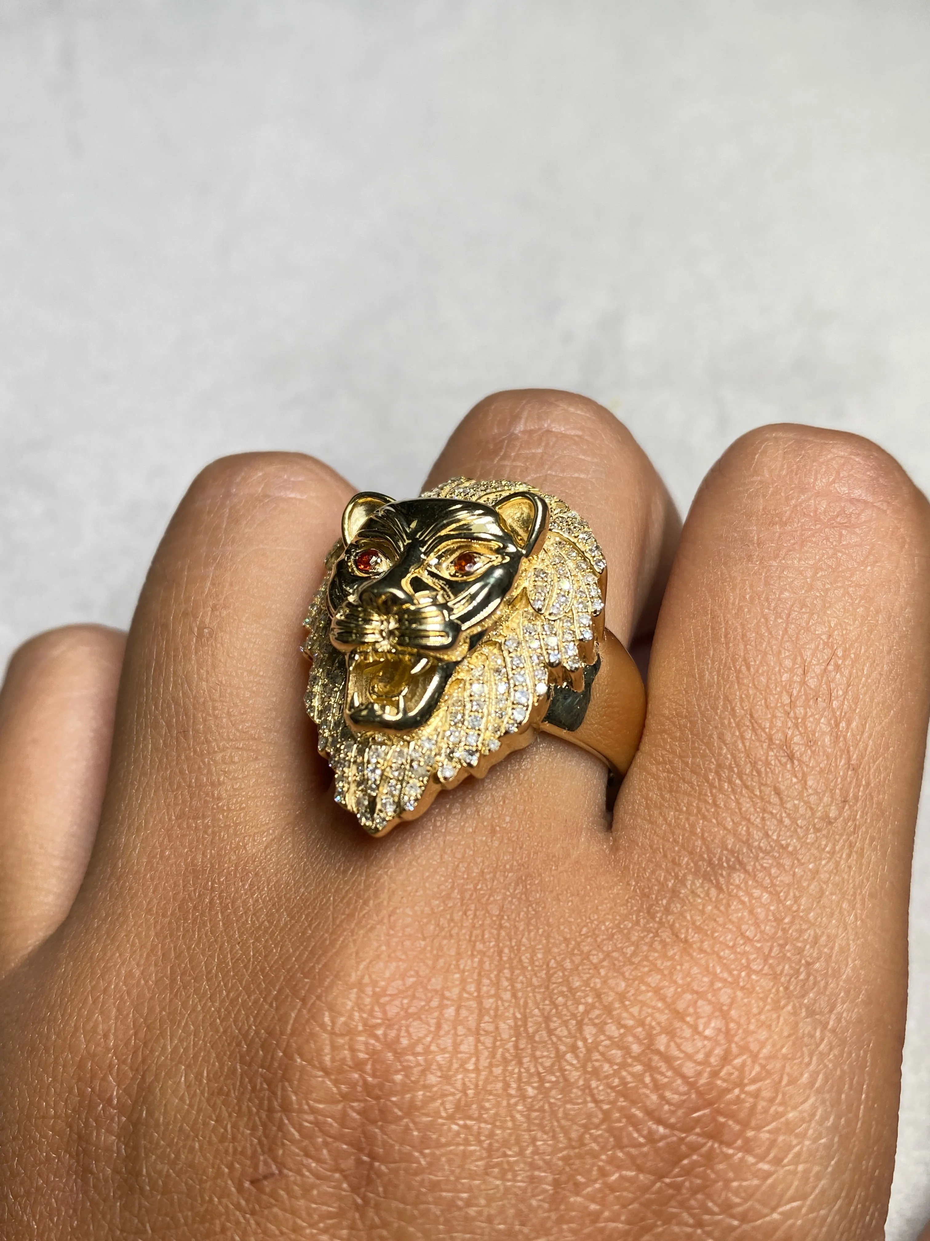10K Lion Ring