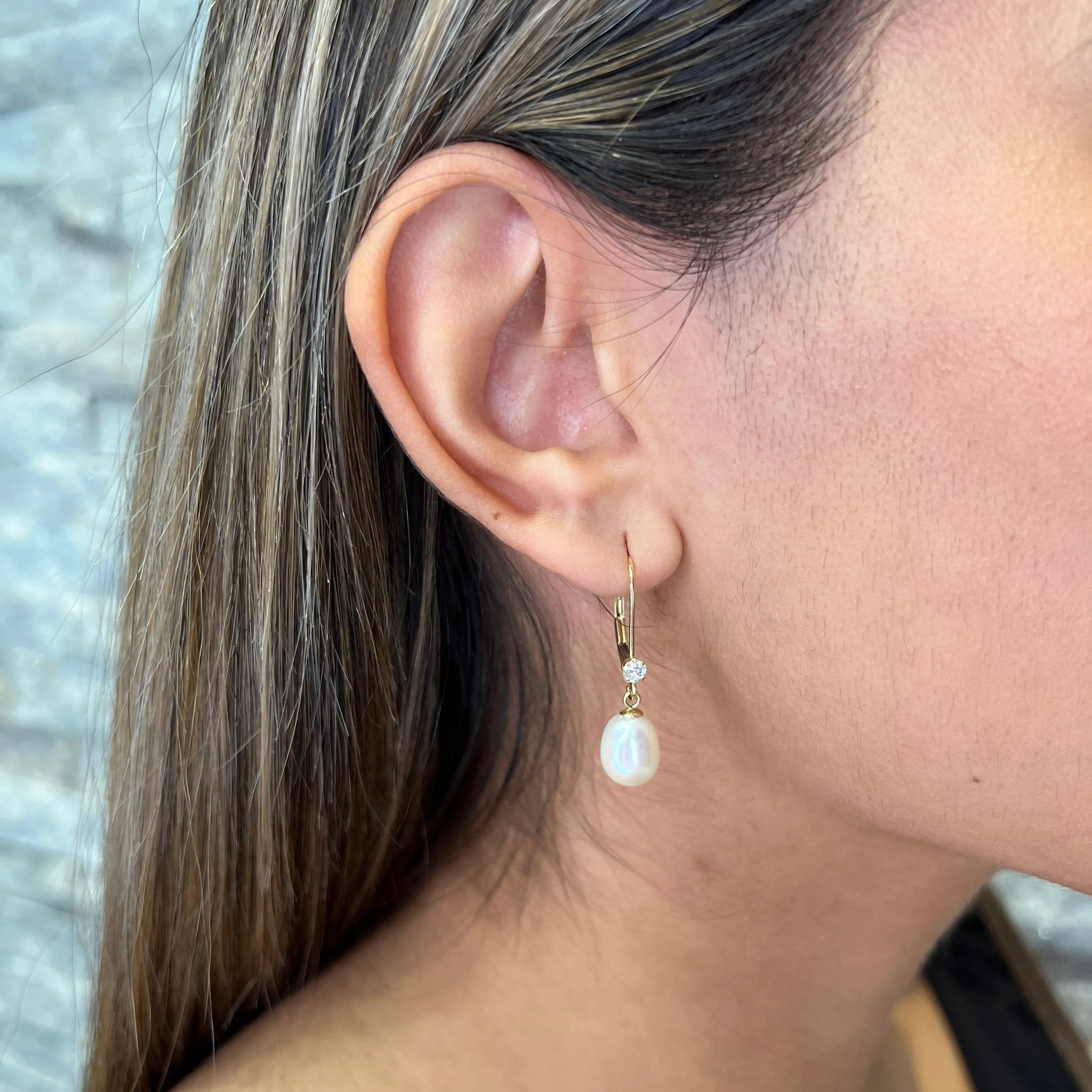 10K Yellow Gold (7-8mm) Pearl and CZ Leverback Drop Earrings