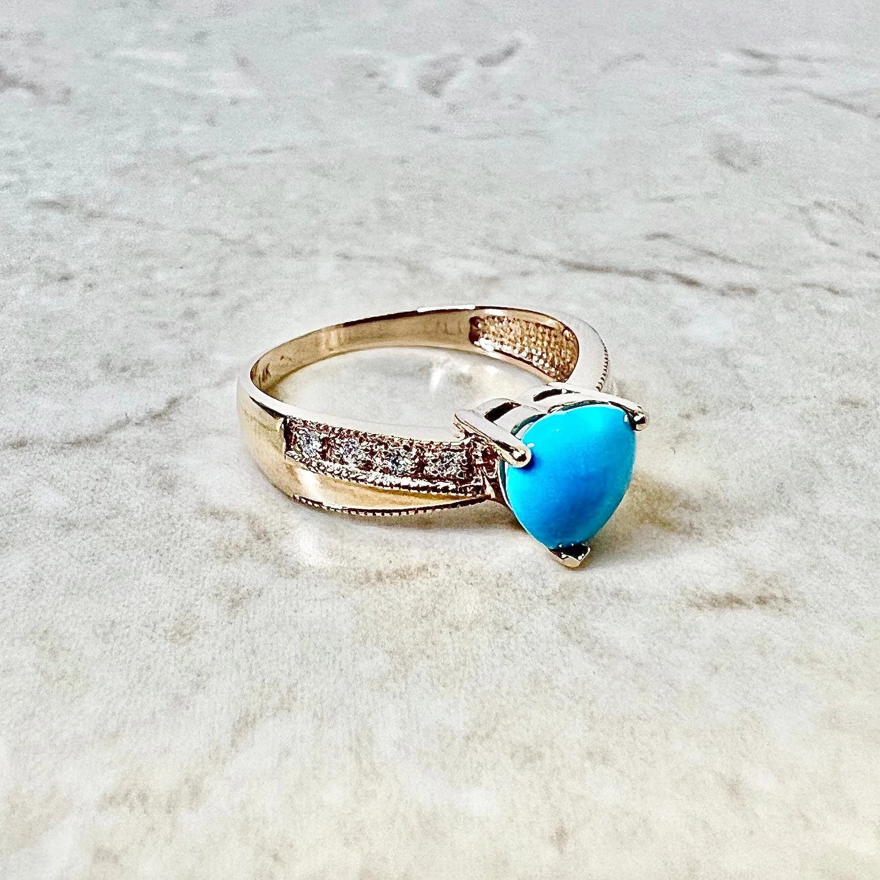 14 Karat Rose Gold Heart Turquoise & Diamond Ring