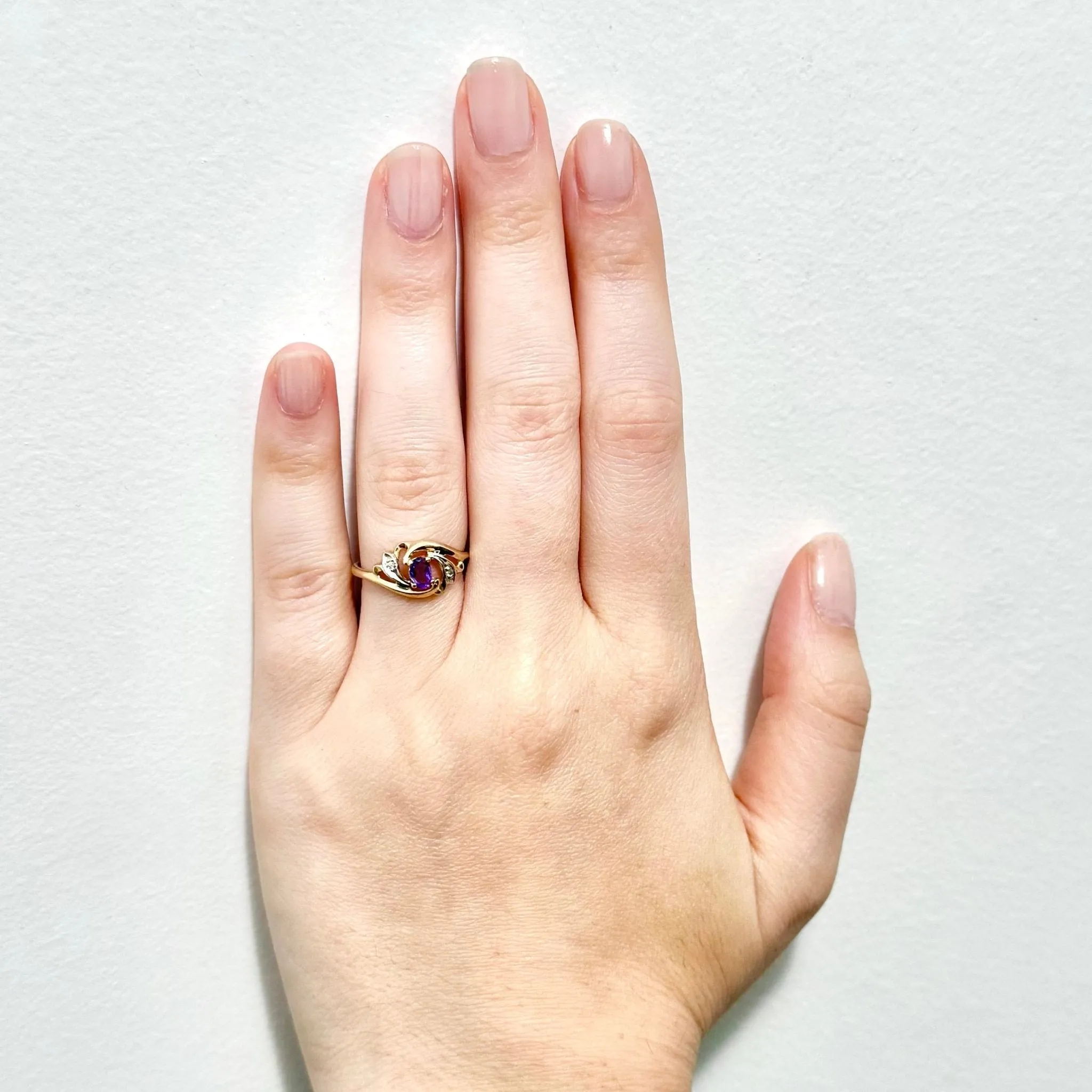 14 Karat Yellow Gold Amethyst Solitaire Ring With Diamond Accent