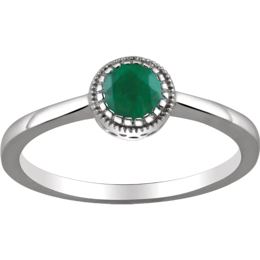 14k White Gold Emerald "May" Birthstone Ring, Size 7