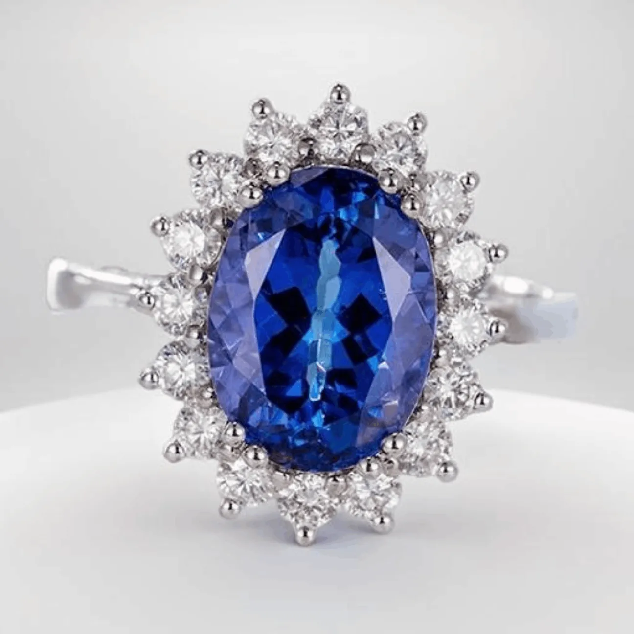 18 k Gold Natural Tanzanite Diamond Ring | Blue Tanzanite Wedding Ring for Woman