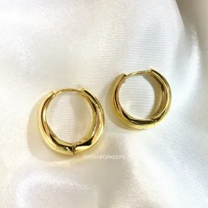 18K GOLD DOME HUGGIE HOOPS