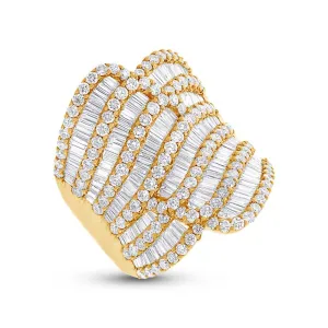 18k Yellow Gold Diamond Lady's Ring V0291