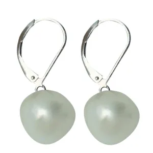 304-01-S | WHITE BAM BAM DANGLE EARRINGS ON SILVER