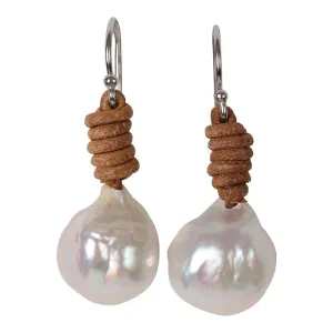 321-01-22 | TAN LAREDO EARRINGS