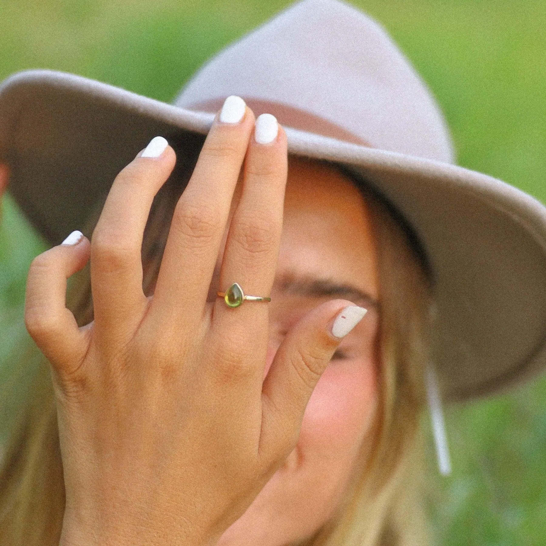 August Birthstone Ring - Peridot