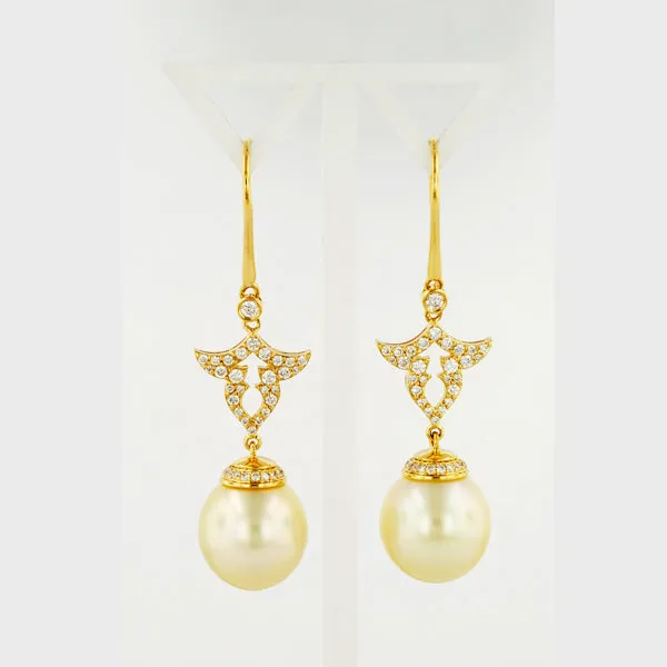 Autore South Sea Cream Pearl Earring