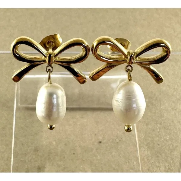 Baby Bow Pearl Gold Stud Earrings