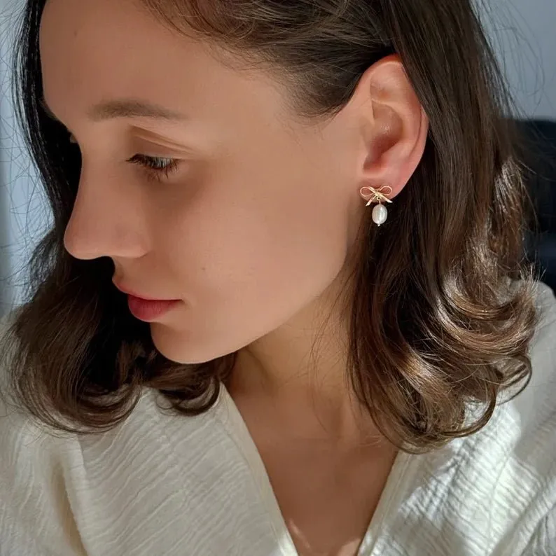 Baby Bow Pearl Gold Stud Earrings