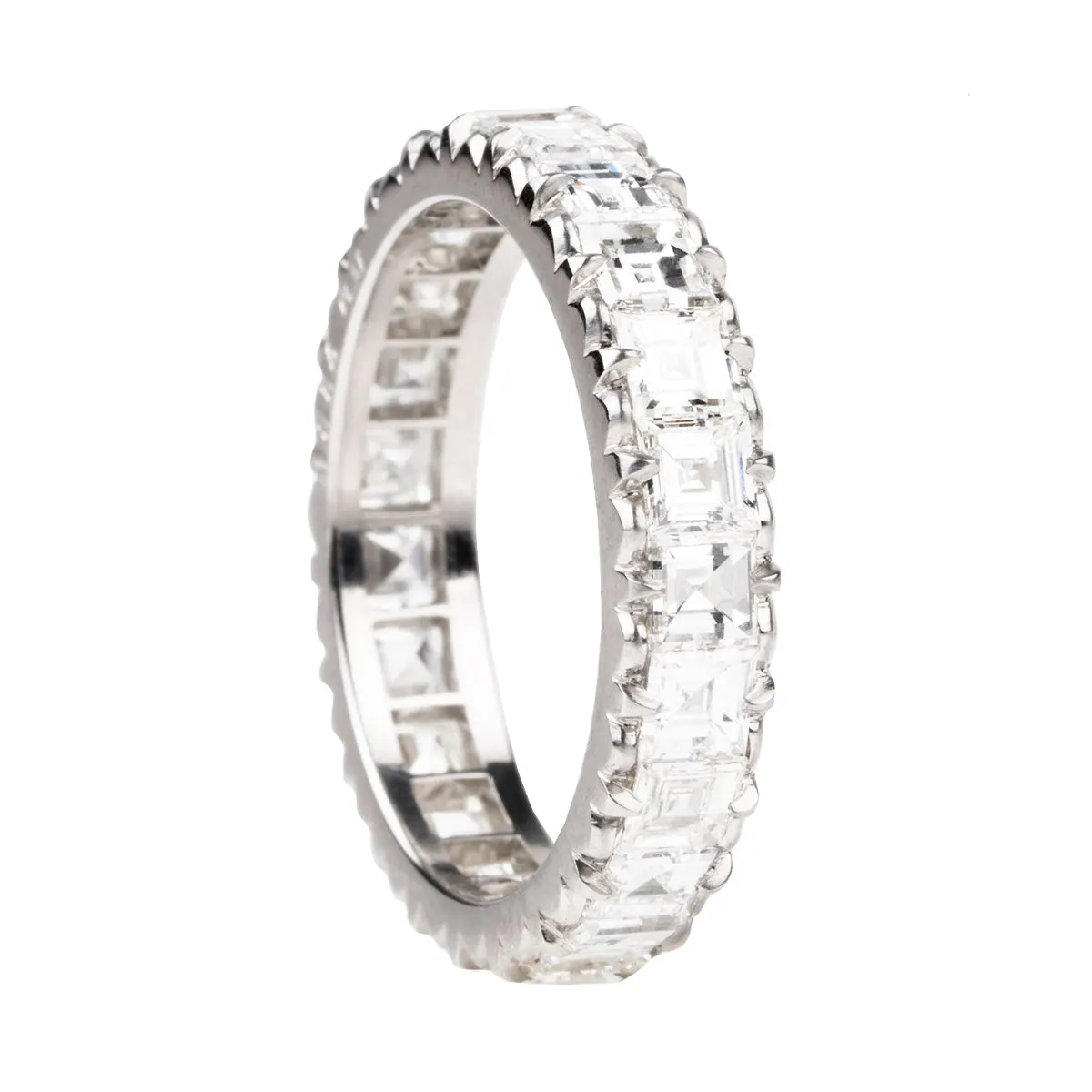 Bell & Bird Scalloped Platinum Carré Cut Diamond Eternity Band
