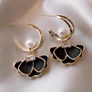 Black Petal Earrings