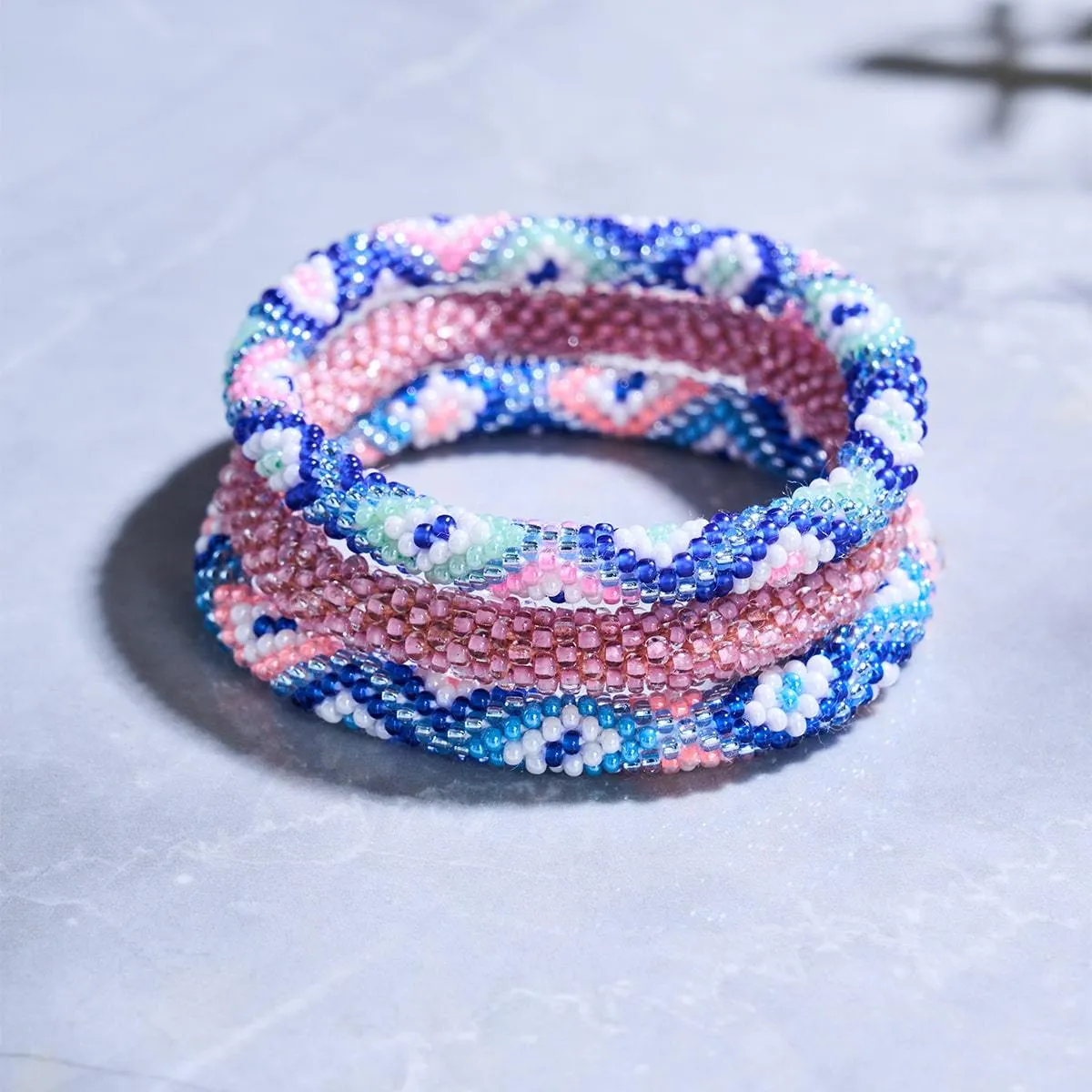 Countryside Meadow | Himalayan Glass Bead Bracelet