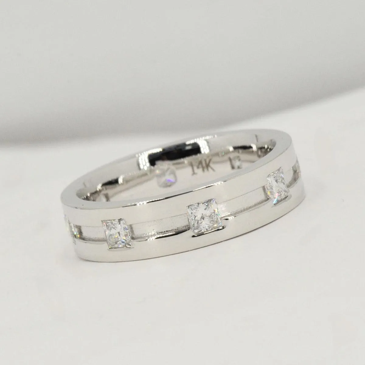 Custom Men’s Princess Cut Diamond 6mm Band
