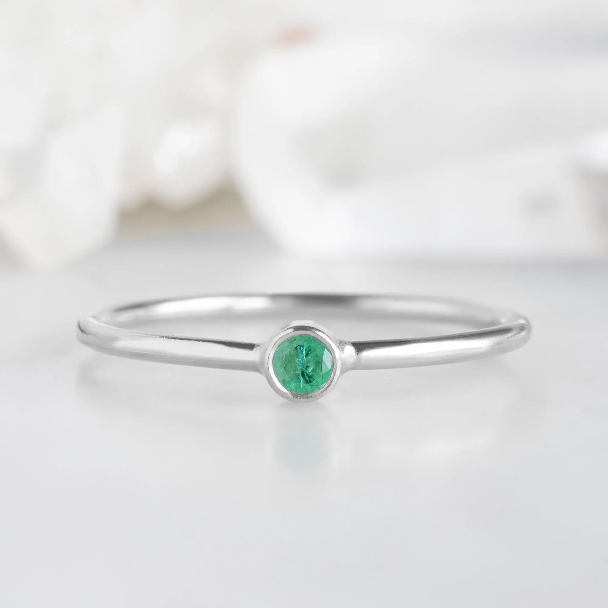 Emerald Birthstone Stacking Ring | 10K White Gold