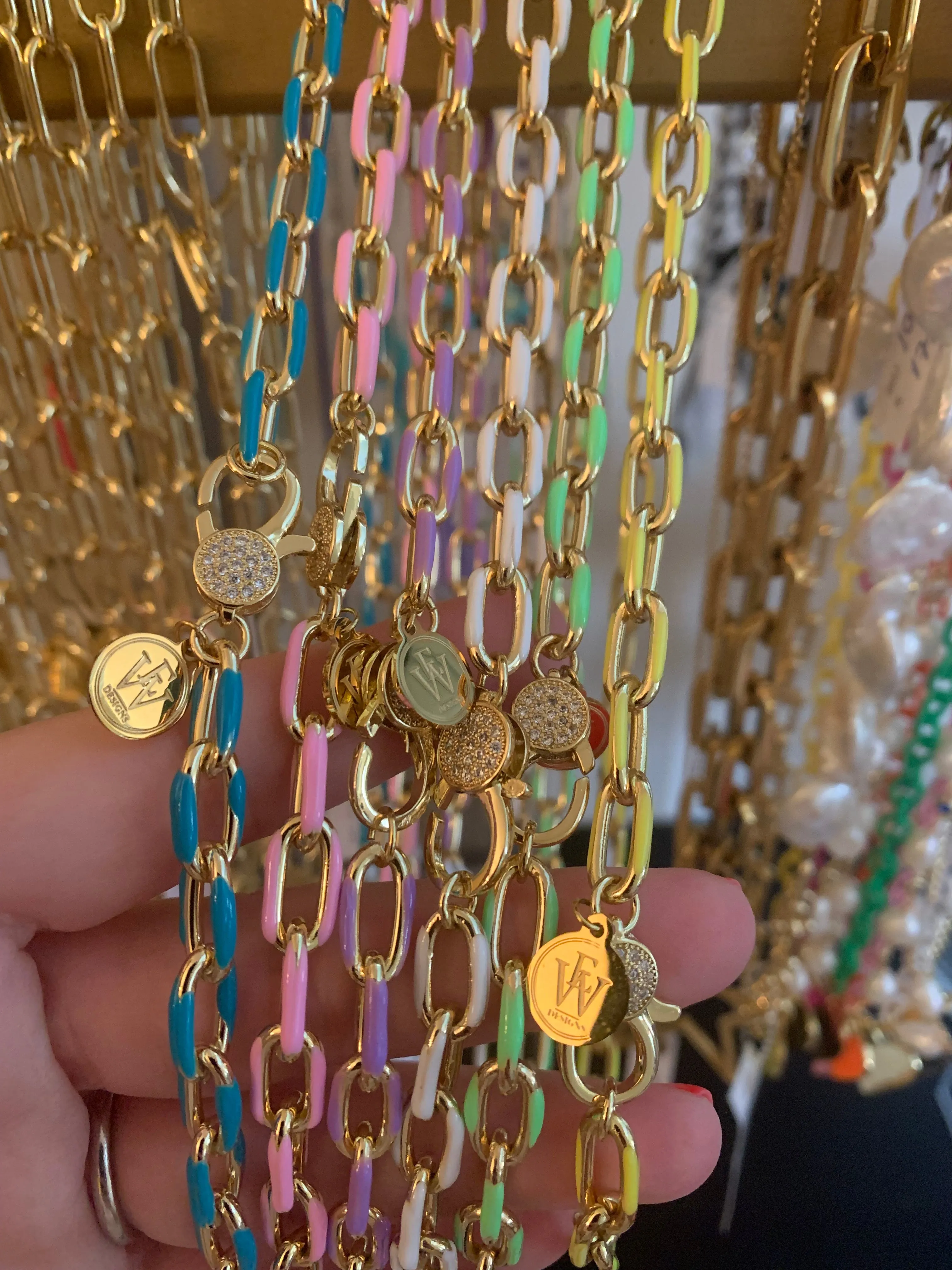 Enameled Chain Link Necklace 300-12 | Erika Williner Designs
