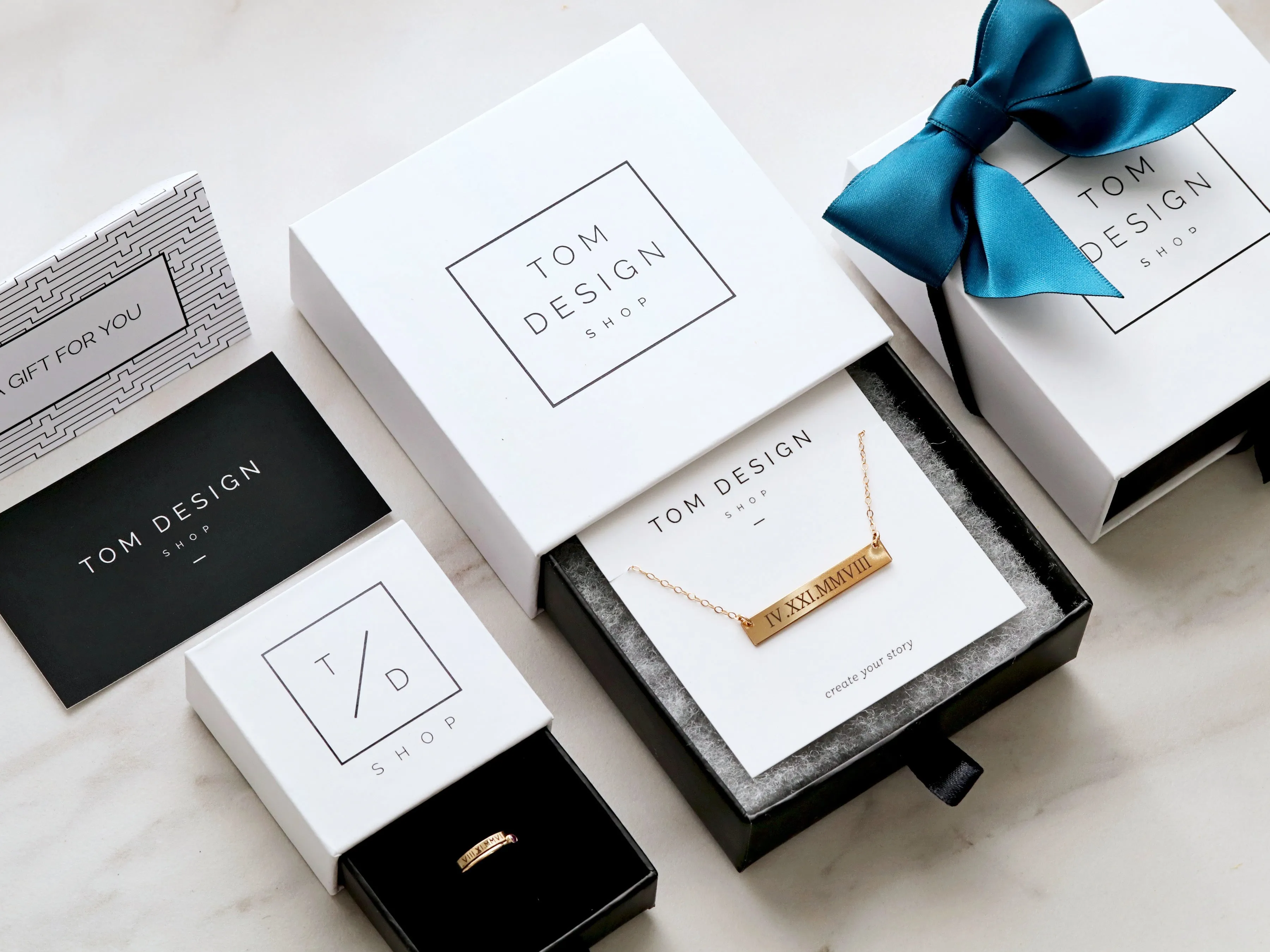 Engraved Birthstone Bar Necklace | Thick Bar