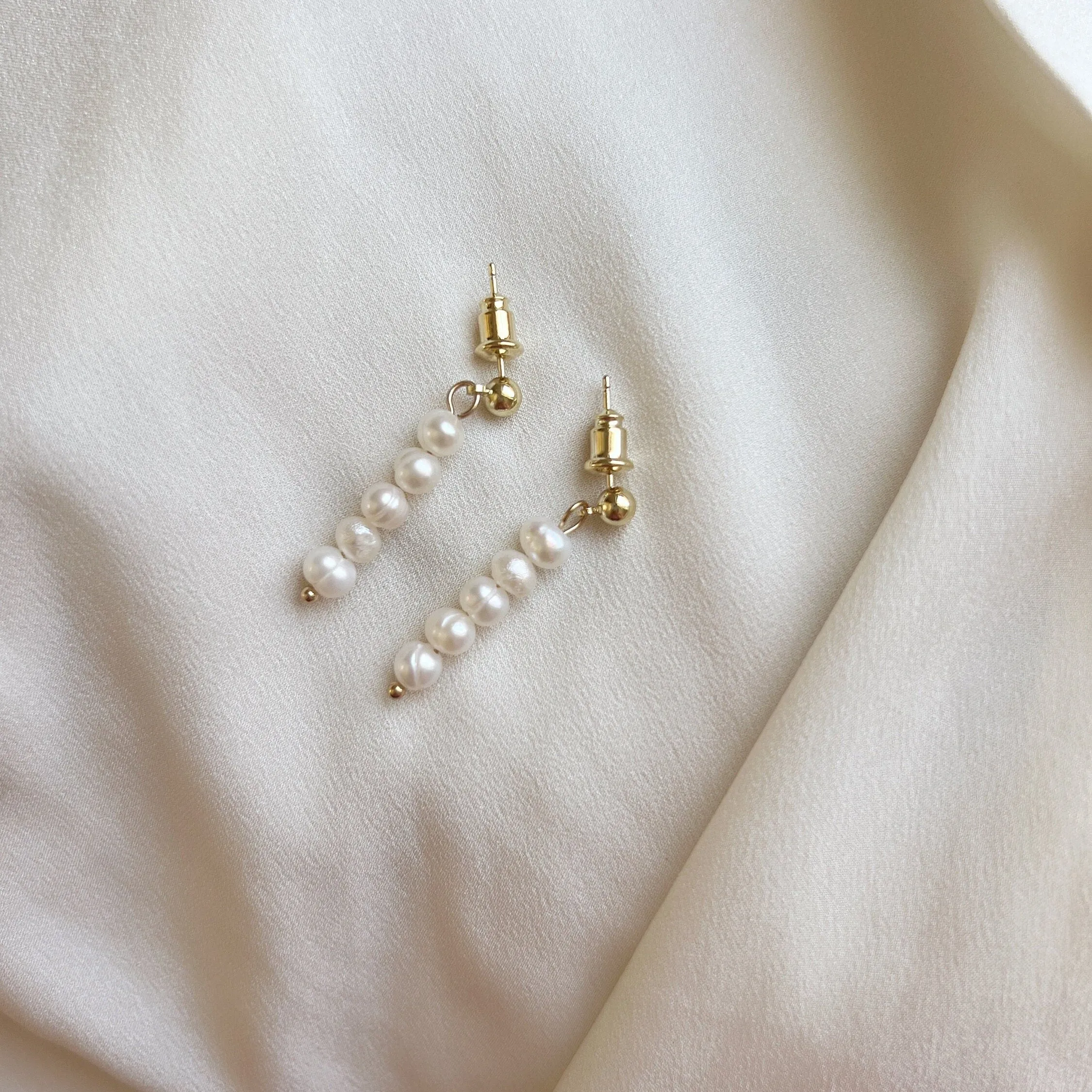 Freshwater Pearl Drop Earrings