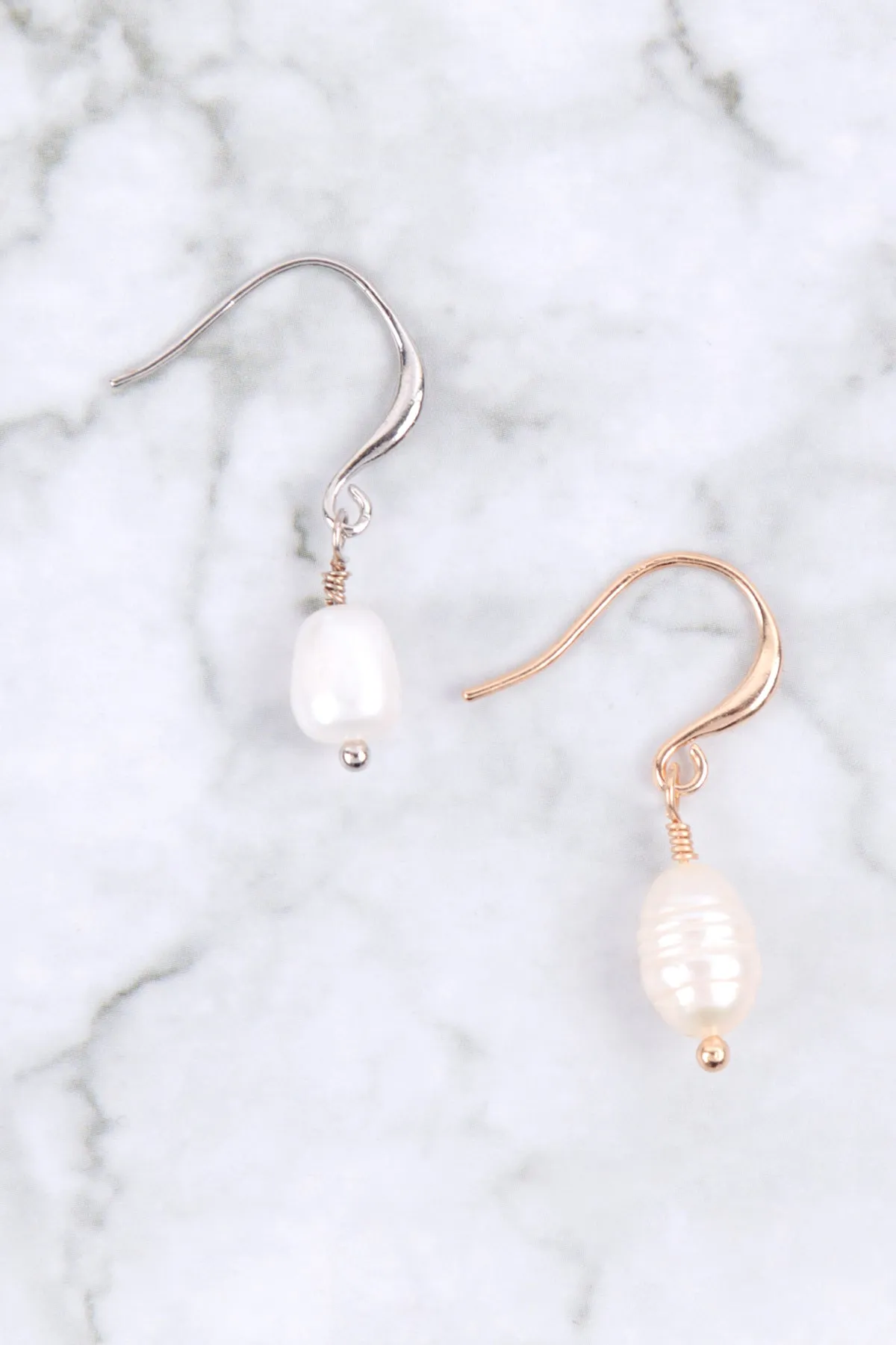 FRESHWATER PEARL DROP FISH HOOK EARRINGS