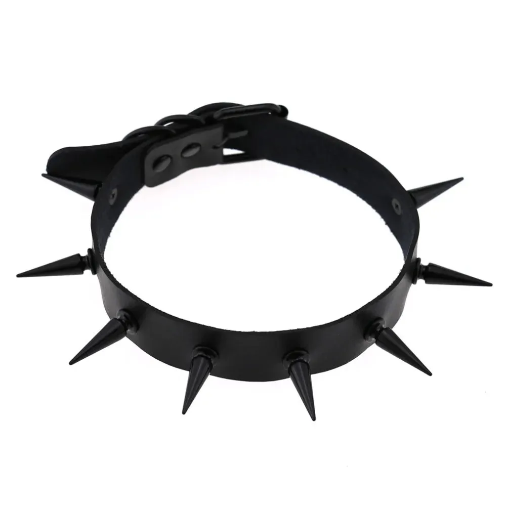 Halloween Emo Cosplay All Black Goth Choker Necklaces For Women Men Punk Spike Rivet Round Heart Bell Belt Necklaces Y2K Jewelry