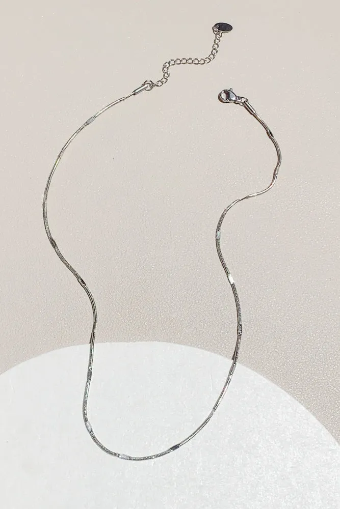 Hammered Snake Chain Necklace (Stainless Steel)