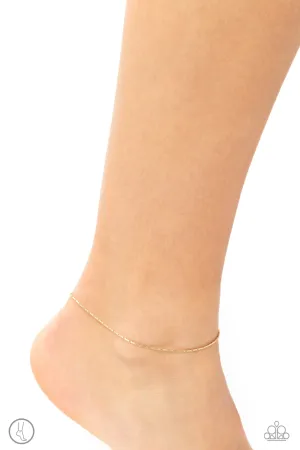 High-Tech Texture - Gold - Dainty Cobra Chain Paparazzi Anklet