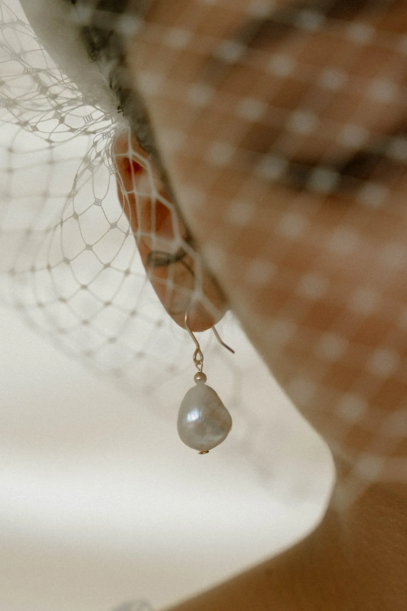 Keira Large Baroque Pearl Drop Earrings Gold/Silver