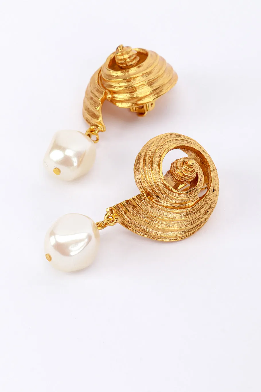 La Mer Baroque Shell Earrings
