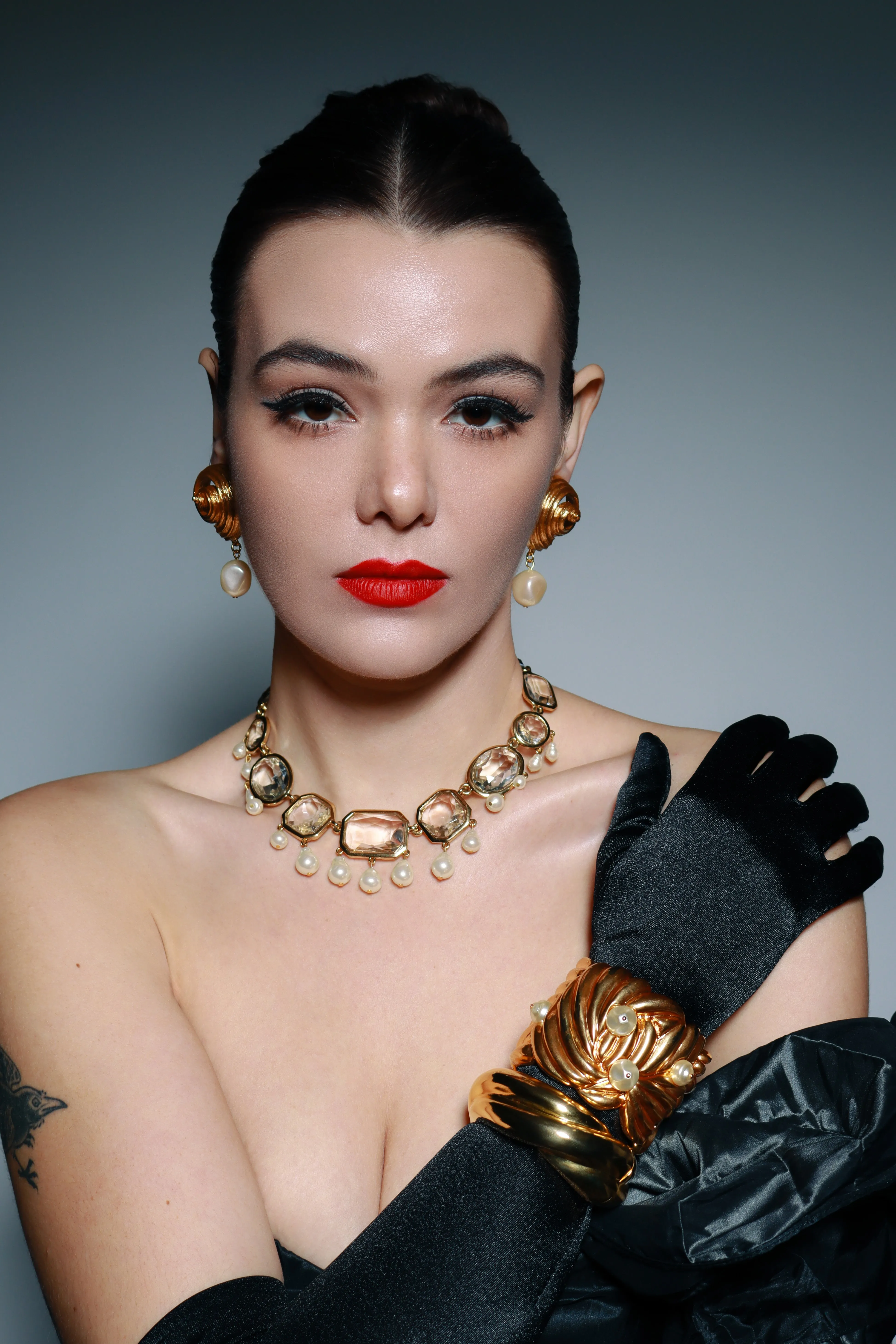 La Mer Baroque Shell Earrings