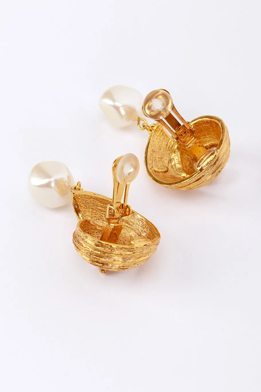 La Mer Baroque Shell Earrings