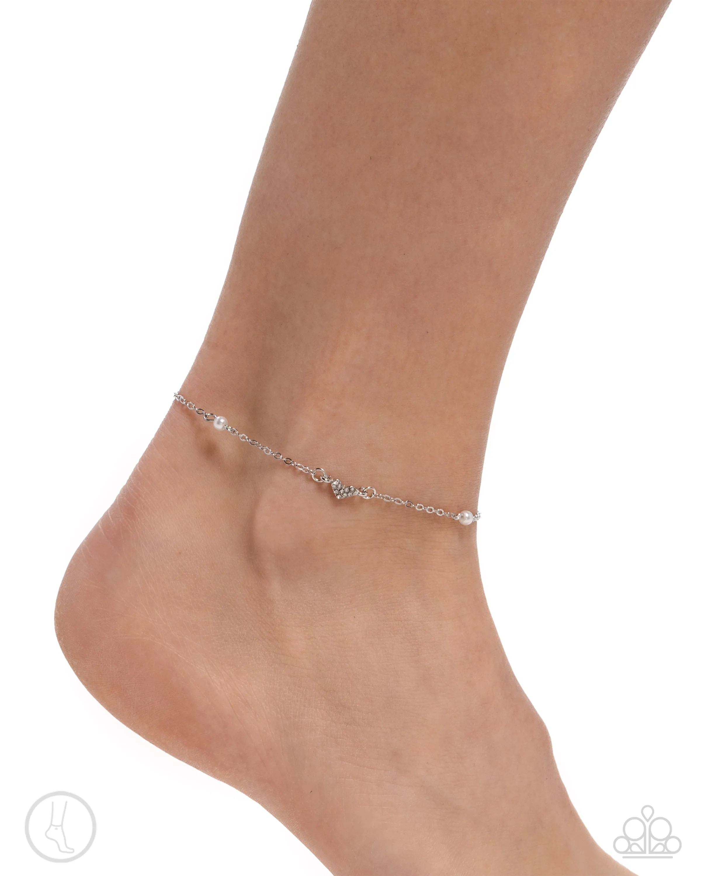 Ladylike Loop - White - Pearl and Rhinestone Silver Heart Paparazzi Anklet