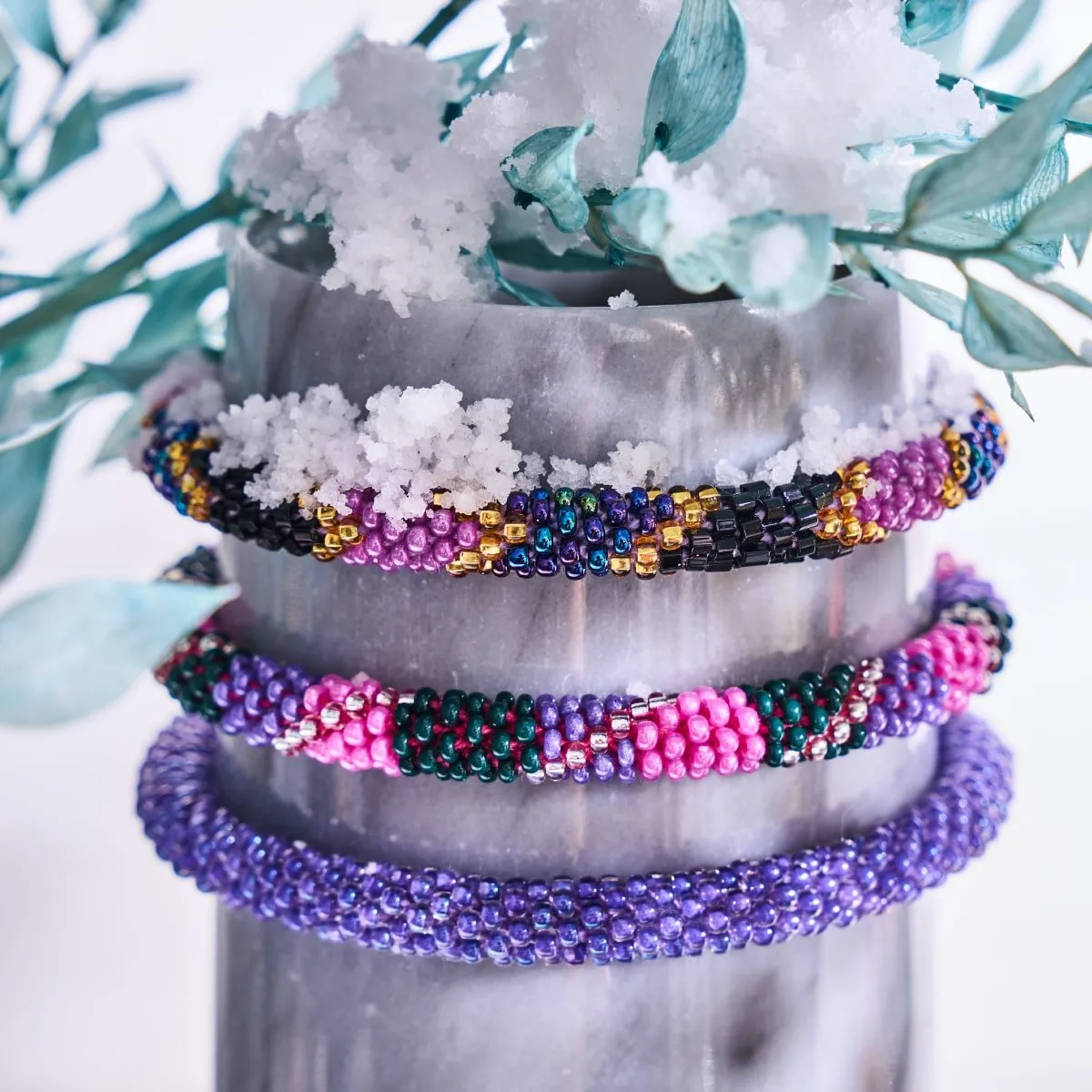 Mauve | Himalayan Glass Bead Bracelet