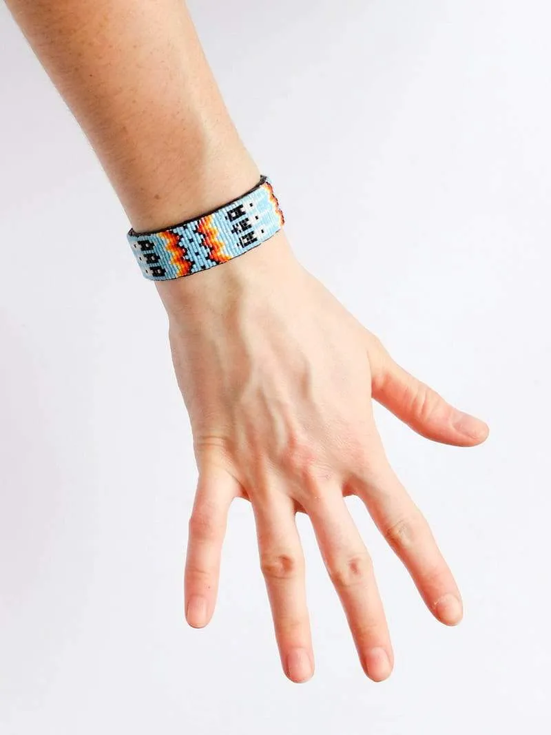 Medium Sky Blue Navajo Beaded Bracelet