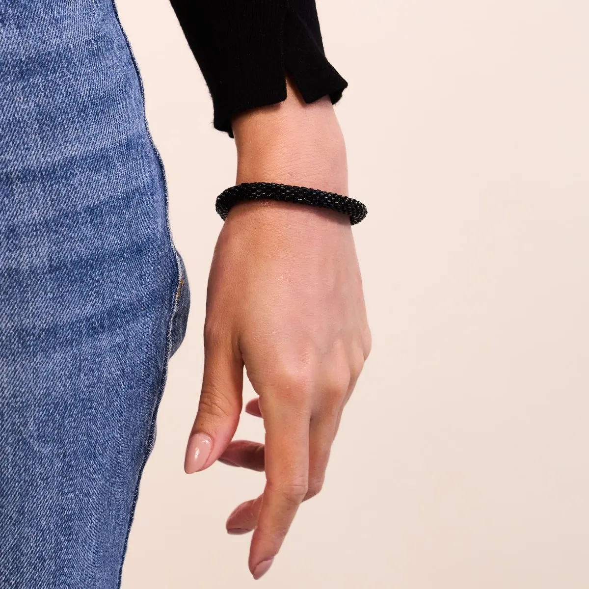 Midnight Spectacle | Himalayan Glass Bead Bracelet