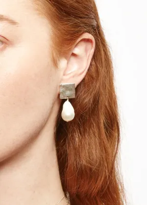 Minerva Earrings Silver White Pearl
