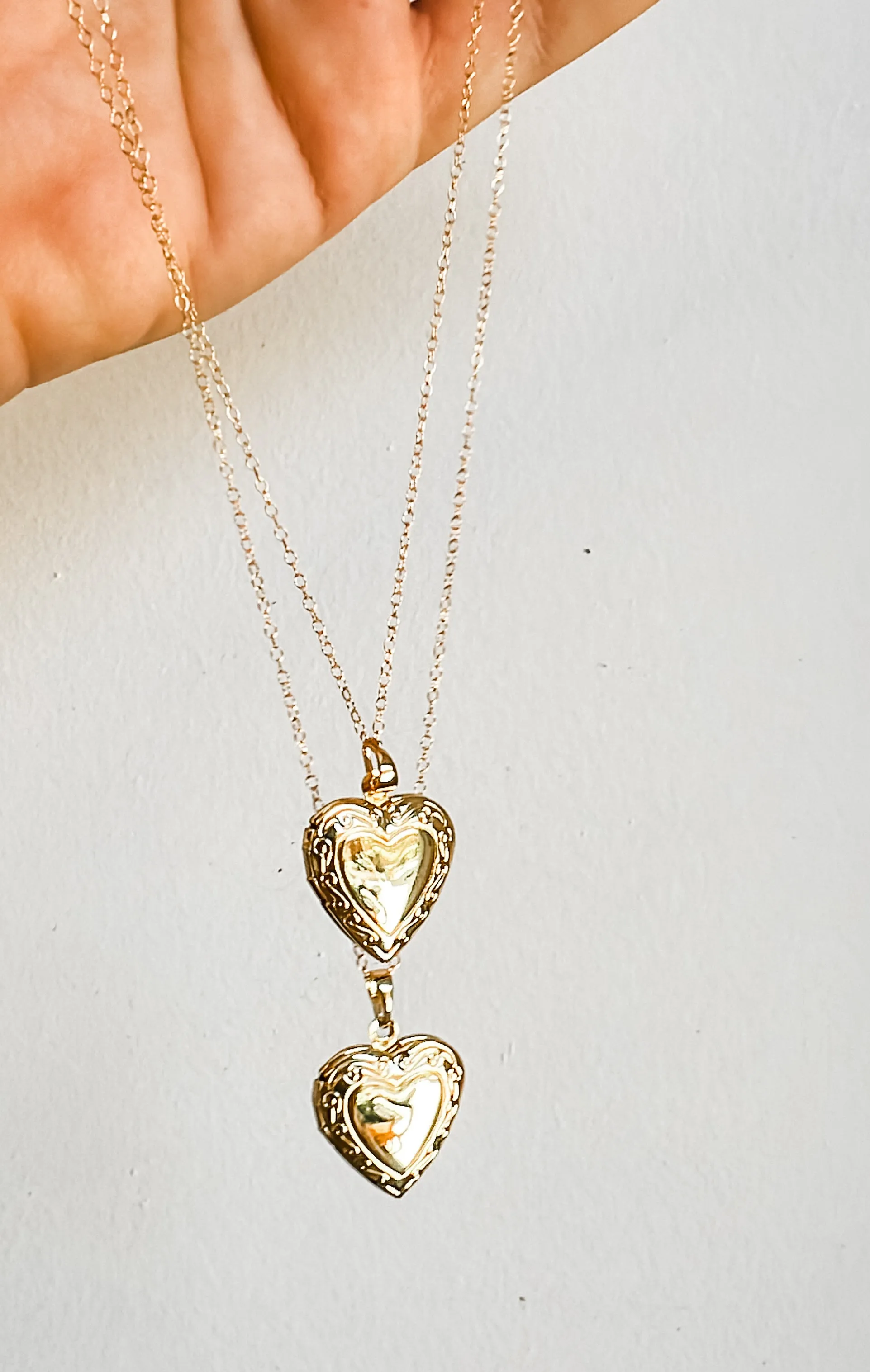 MOTHER AND MINI HEART LOCKET