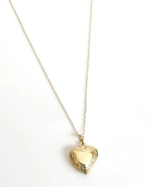 MOTHER AND MINI HEART LOCKET