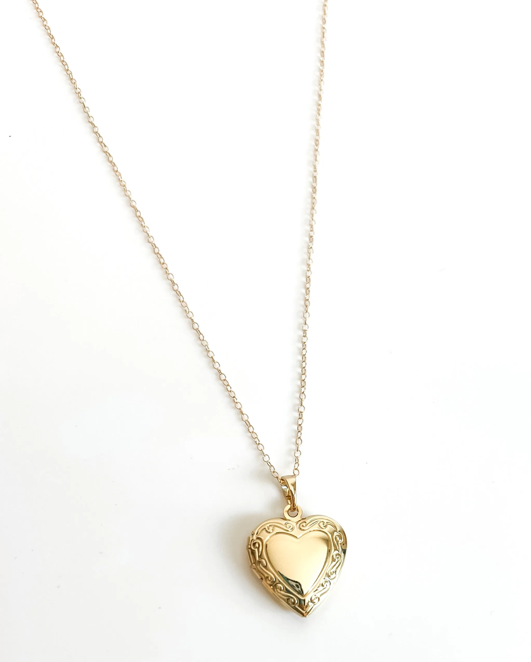 MOTHER AND MINI HEART LOCKET