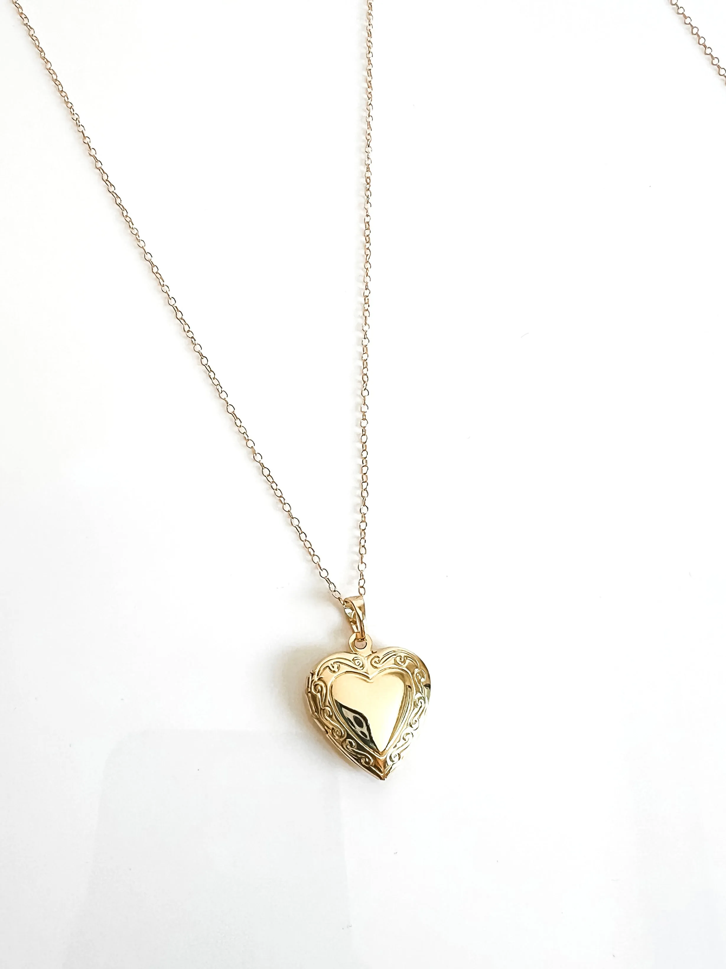 MOTHER AND MINI HEART LOCKET