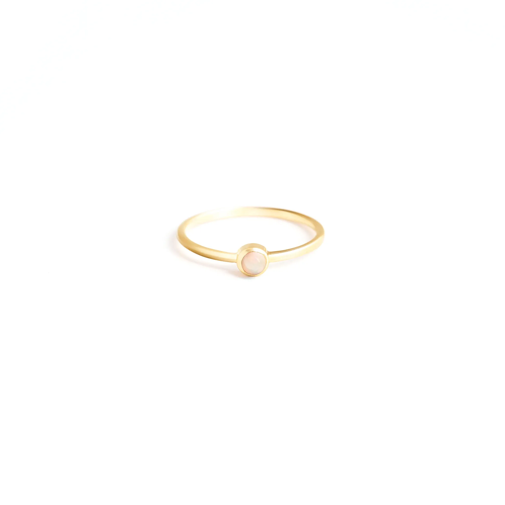 October Opal Mano Birthstone Ring