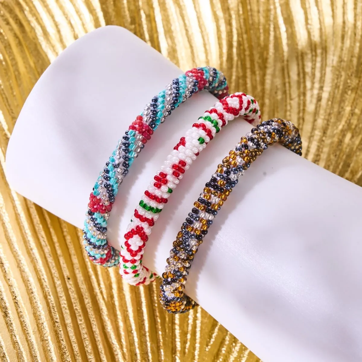 Offshore Breeze | Himalayan Glass Bead Bracelet