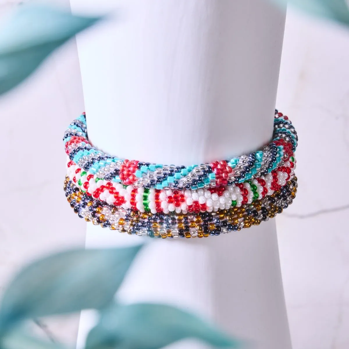 Offshore Breeze | Himalayan Glass Bead Bracelet