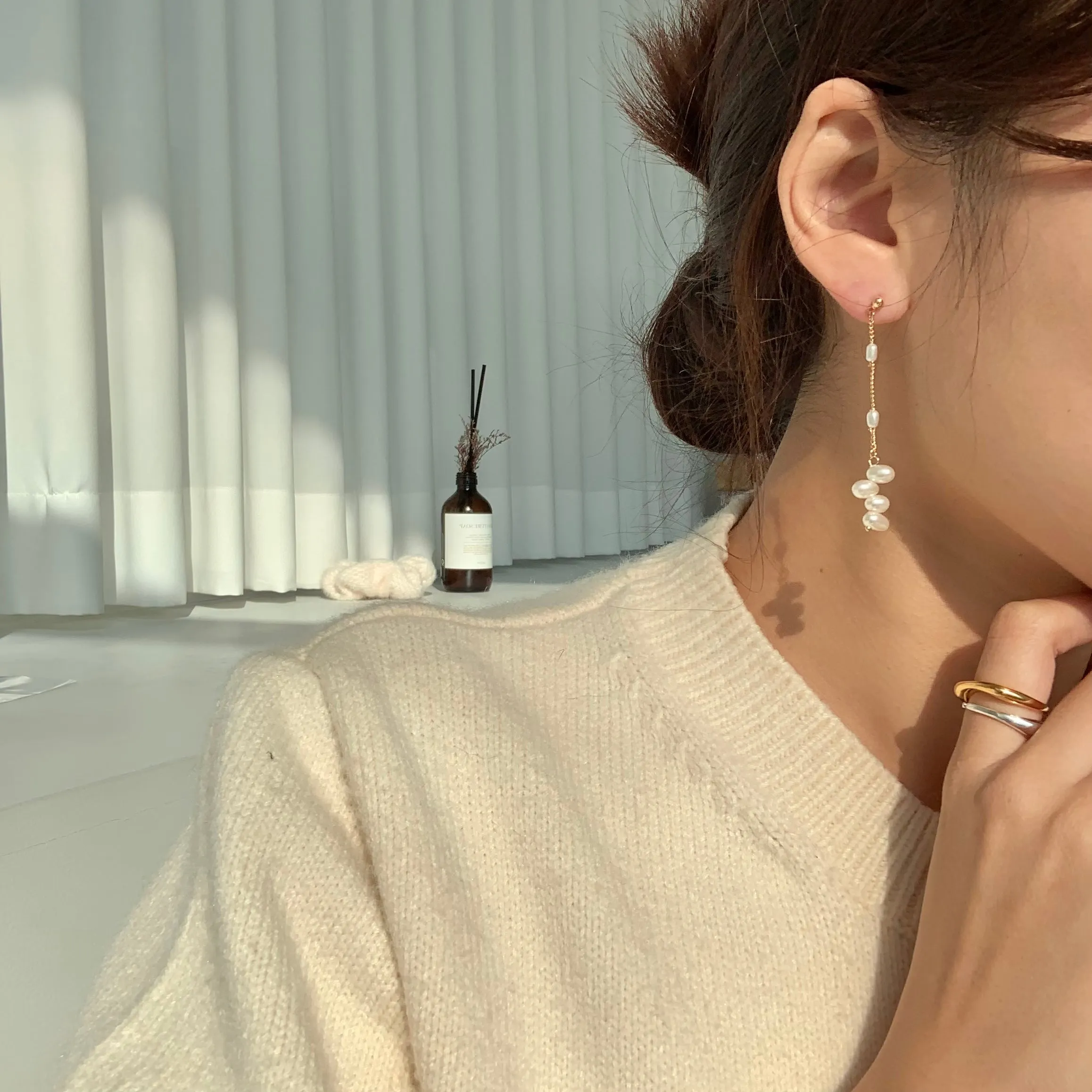 Olivia's Long Line Pearl Drop earrings