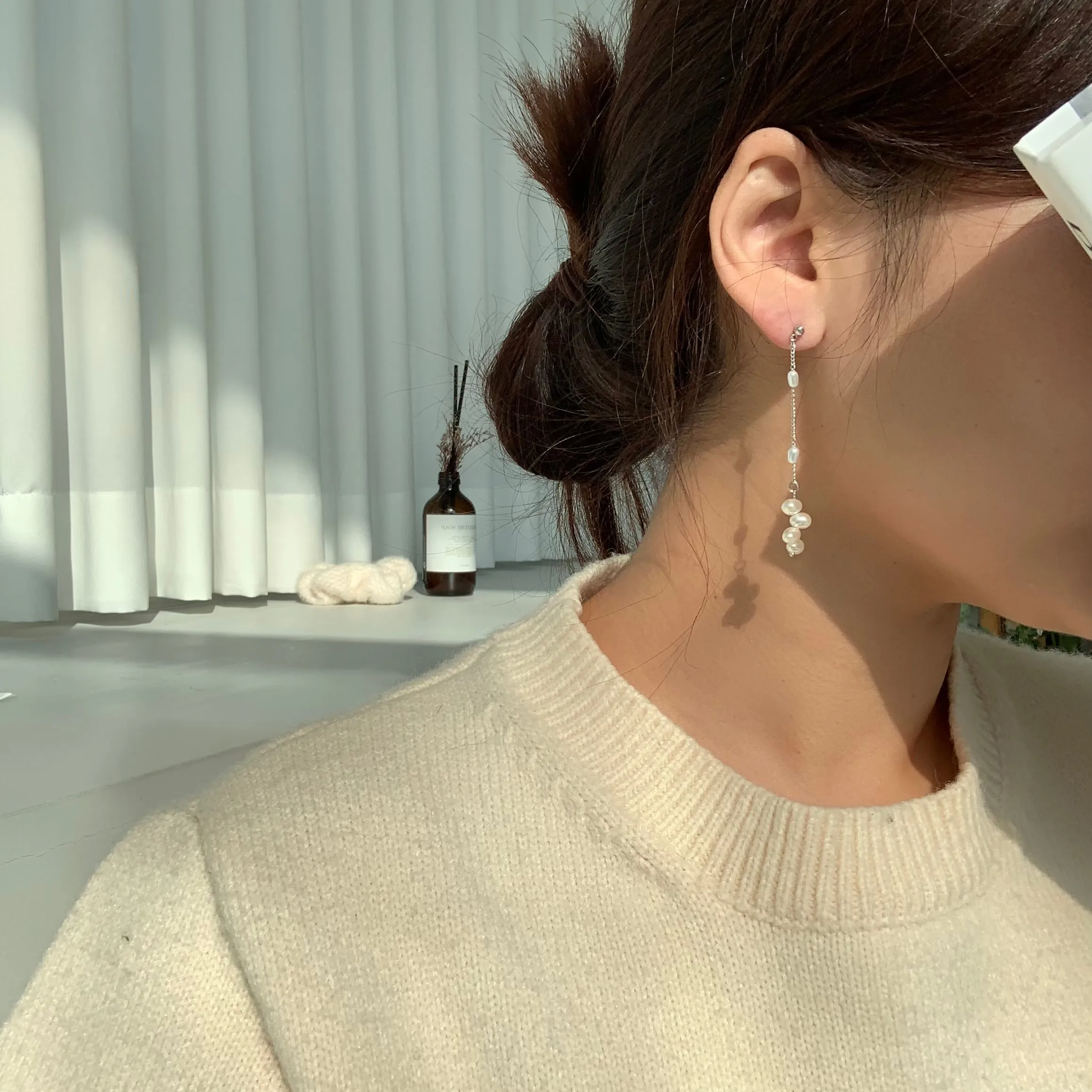 Olivia's Long Line Pearl Drop earrings