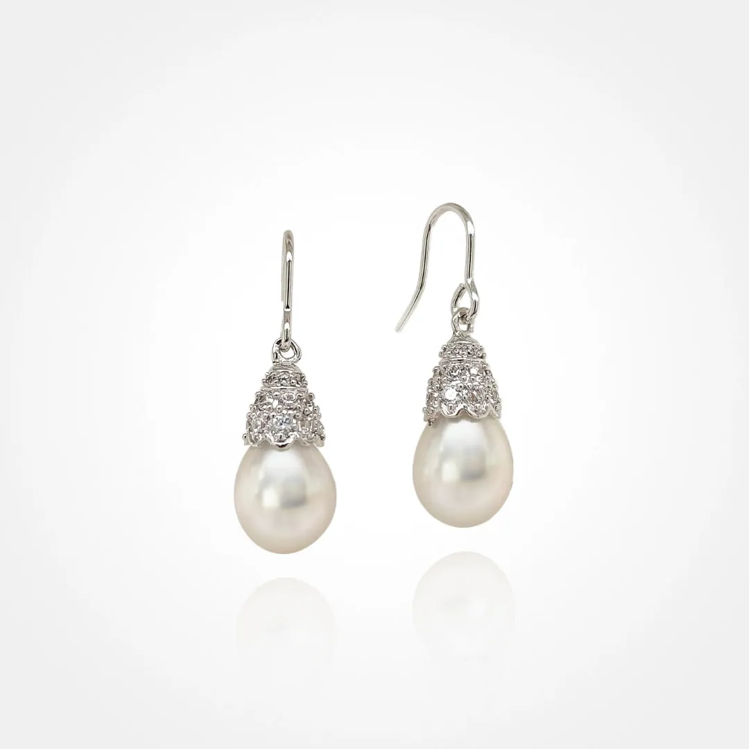 Opulence Drop Pearl Earring
