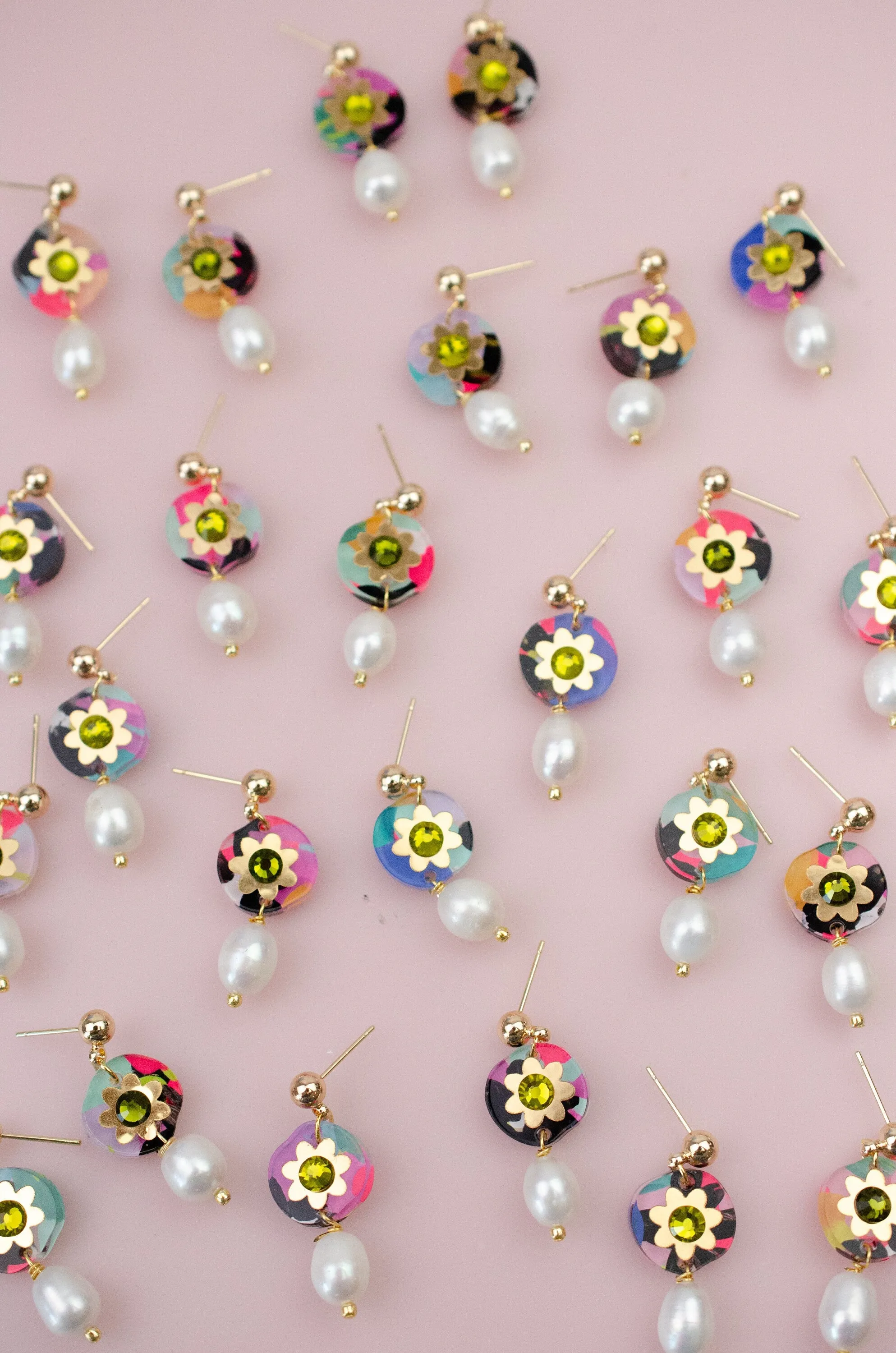 Pearl drop earrings, colorful pearl earrings, handmade pearl earrings, flower pearl dangle earrings, colorful dangle earrings, pearl jewelry