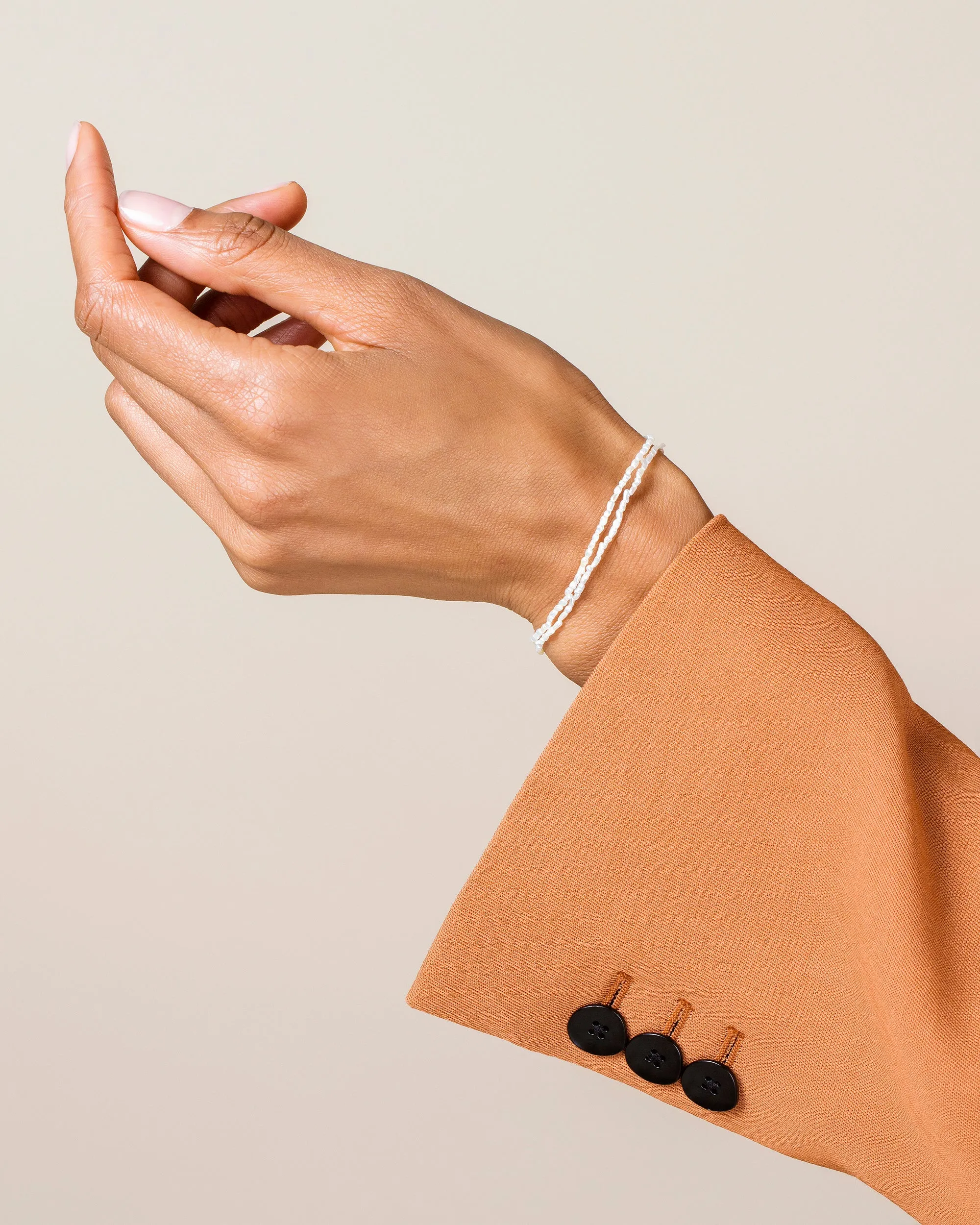 Pebble Seed Pearl Bracelet in White - Samples & Imperfects