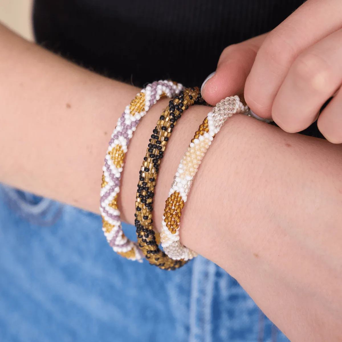 Perwinkle and Honey | Himalayan Glass Bead Bracelet
