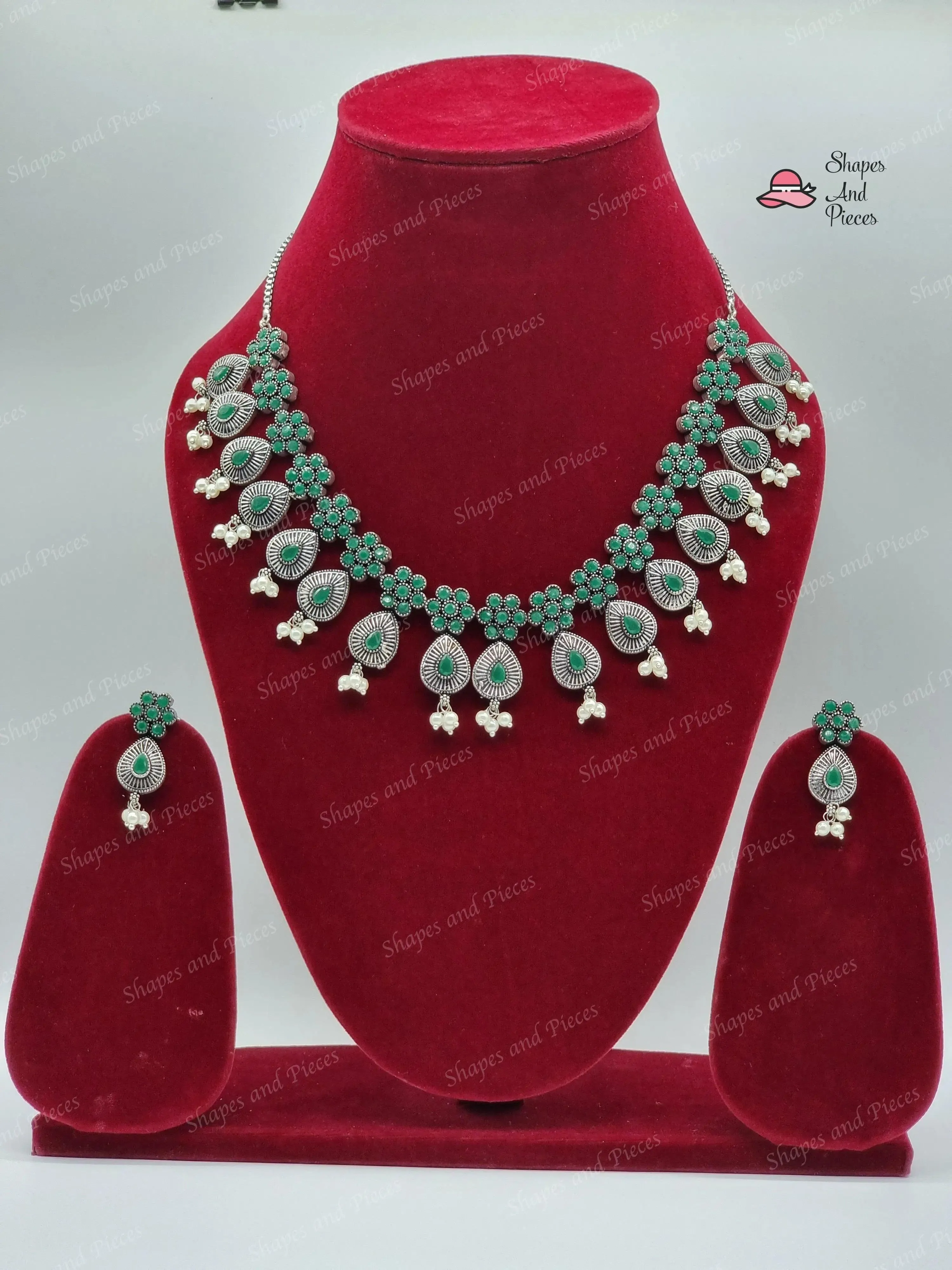 Sabiya Neclace