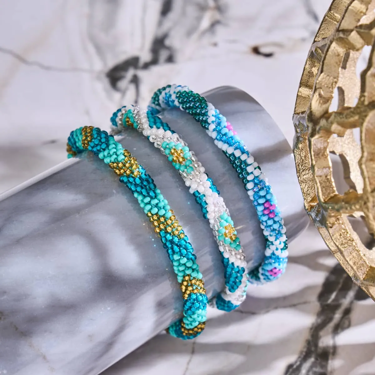 Seafoam Crashing | Himalayan Glass Bead Bracelet